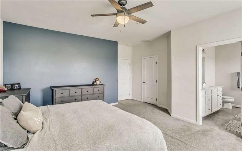 4052 Overview Dr, Canonsburg, 15317, 3 Bedroom Bedrooms, 7 Room Rooms,2.1 BathroomBathrooms,Residential,For Sale,Overview Dr,1776717