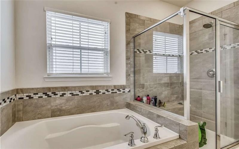 4052 Overview Dr, Canonsburg, 15317, 3 Bedroom Bedrooms, 7 Room Rooms,2.1 BathroomBathrooms,Residential,For Sale,Overview Dr,1776717