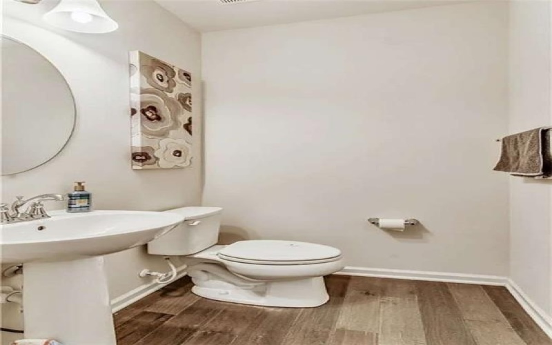 4052 Overview Dr, Canonsburg, 15317, 3 Bedroom Bedrooms, 7 Room Rooms,2.1 BathroomBathrooms,Residential,For Sale,Overview Dr,1776717