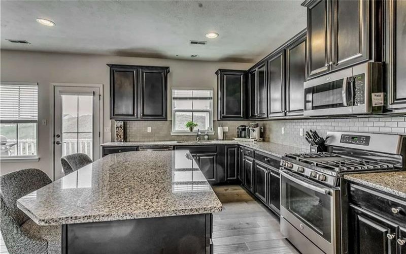 4052 Overview Dr, Canonsburg, 15317, 3 Bedroom Bedrooms, 7 Room Rooms,2.1 BathroomBathrooms,Residential,For Sale,Overview Dr,1776717