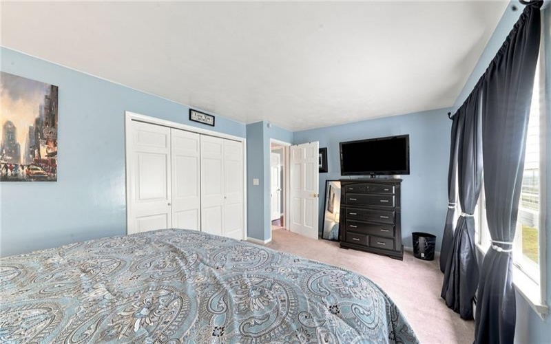 1109 Grandview St, Youngwood, 15697, 4 Bedroom Bedrooms, 9 Room Rooms,2.1 BathroomBathrooms,Residential,For Sale,Grandview St,1776721