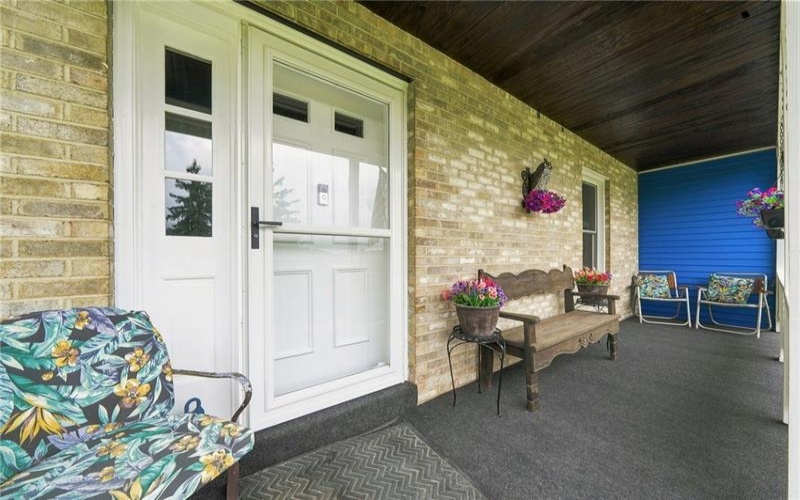 1109 Grandview St, Youngwood, 15697, 4 Bedroom Bedrooms, 9 Room Rooms,2.1 BathroomBathrooms,Residential,For Sale,Grandview St,1776721