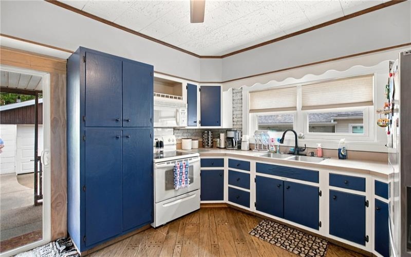 840 Duncan Ave, Washington, 15301, 4 Bedroom Bedrooms, 10 Room Rooms,1 BathroomBathrooms,Residential,For Sale,Duncan Ave,1776724