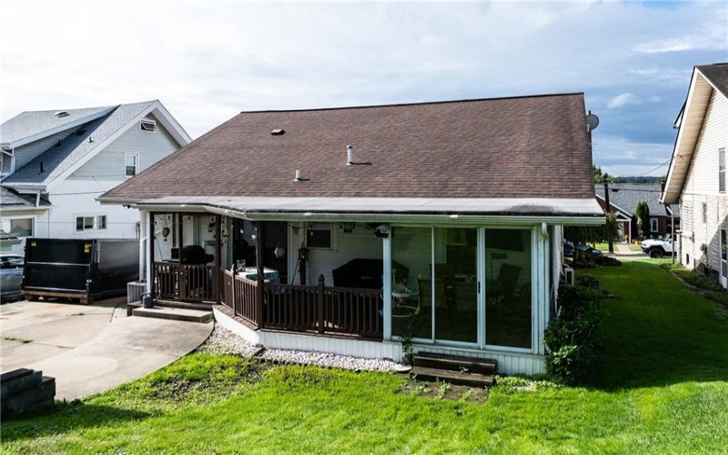 840 Duncan Ave, Washington, 15301, 4 Bedroom Bedrooms, 10 Room Rooms,1 BathroomBathrooms,Residential,For Sale,Duncan Ave,1776724