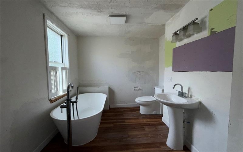 197 Barron Avenue, Johnstown, 15906, 3 Bedroom Bedrooms, 6 Room Rooms,1.1 BathroomBathrooms,Residential,For Sale,Barron Avenue,1776784