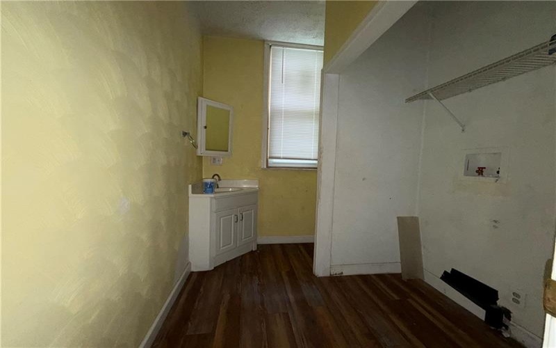 197 Barron Avenue, Johnstown, 15906, 3 Bedroom Bedrooms, 6 Room Rooms,1.1 BathroomBathrooms,Residential,For Sale,Barron Avenue,1776784
