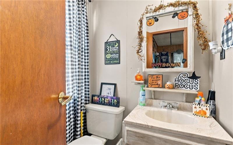 610 1st St, Vanderbilt, 15486, 3 Bedroom Bedrooms, ,1.1 BathroomBathrooms,Residential,For Sale,1st St,1776790