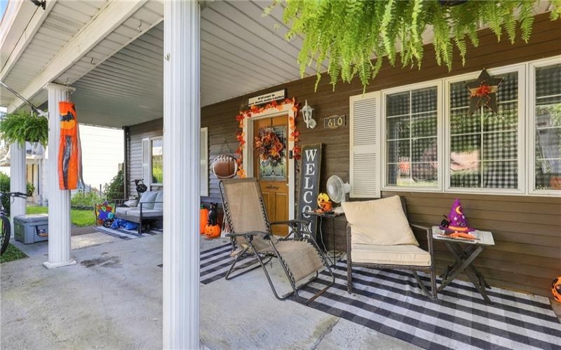 610 1st St, Vanderbilt, 15486, 3 Bedroom Bedrooms, ,1.1 BathroomBathrooms,Residential,For Sale,1st St,1776790
