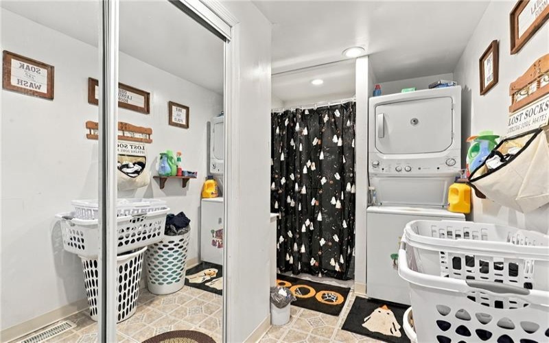 610 1st St, Vanderbilt, 15486, 3 Bedroom Bedrooms, ,1.1 BathroomBathrooms,Residential,For Sale,1st St,1776790