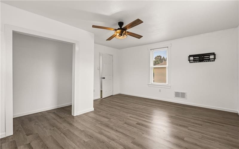 701 Washington Avenue, Brownsville, 15417, 2 Bedroom Bedrooms, 7 Room Rooms,2 BathroomBathrooms,Residential,For Sale,Washington Avenue,1776803