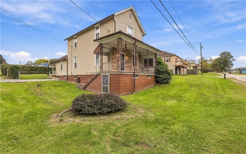 701 Washington Avenue, Brownsville, 15417, 2 Bedroom Bedrooms, 7 Room Rooms,2 BathroomBathrooms,Residential,For Sale,Washington Avenue,1776803