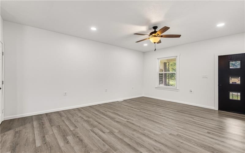 701 Washington Avenue, Brownsville, 15417, 2 Bedroom Bedrooms, 7 Room Rooms,2 BathroomBathrooms,Residential,For Sale,Washington Avenue,1776803