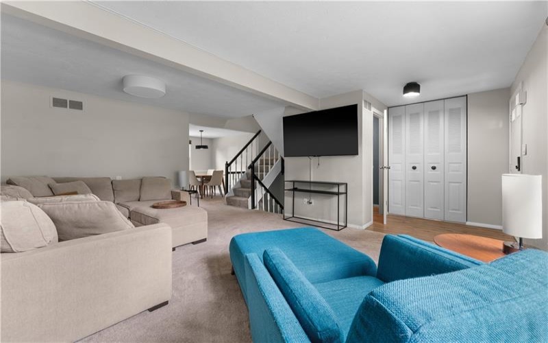123 Brooke Drive, Venetia, 15367, 3 Bedroom Bedrooms, 8 Room Rooms,2.1 BathroomBathrooms,Residential,For Sale,Brooke Drive,1776819
