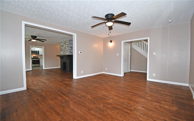 12 Belmont Ave, Finleyville, 15332, 3 Bedroom Bedrooms, 11 Room Rooms,3 BathroomBathrooms,Residential,For Sale,Belmont Ave,1776991