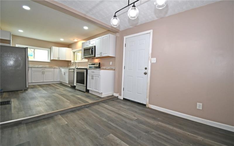 12 Belmont Ave, Finleyville, 15332, 3 Bedroom Bedrooms, 11 Room Rooms,3 BathroomBathrooms,Residential,For Sale,Belmont Ave,1776991
