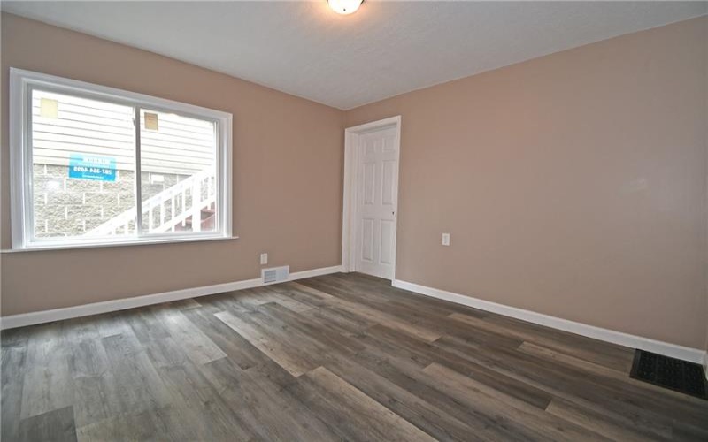 12 Belmont Ave, Finleyville, 15332, 3 Bedroom Bedrooms, 11 Room Rooms,3 BathroomBathrooms,Residential,For Sale,Belmont Ave,1776991