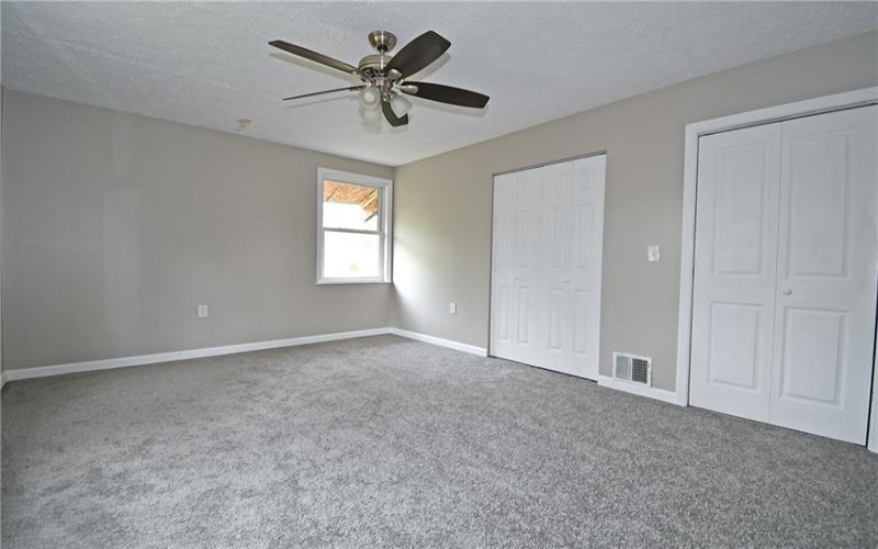 12 Belmont Ave, Finleyville, 15332, 3 Bedroom Bedrooms, 11 Room Rooms,3 BathroomBathrooms,Residential,For Sale,Belmont Ave,1776991
