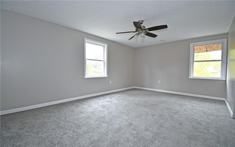 12 Belmont Ave, Finleyville, 15332, 3 Bedroom Bedrooms, 11 Room Rooms,3 BathroomBathrooms,Residential,For Sale,Belmont Ave,1776991