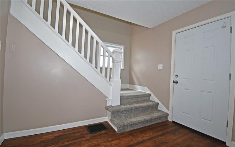 12 Belmont Ave, Finleyville, 15332, 3 Bedroom Bedrooms, 11 Room Rooms,3 BathroomBathrooms,Residential,For Sale,Belmont Ave,1776991