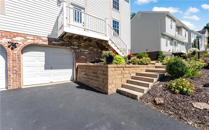 1344 Lucia Dr, Canonsburg, 15317, 4 Bedroom Bedrooms, 10 Room Rooms,2.1 BathroomBathrooms,Residential,For Sale,Lucia Dr,1776199