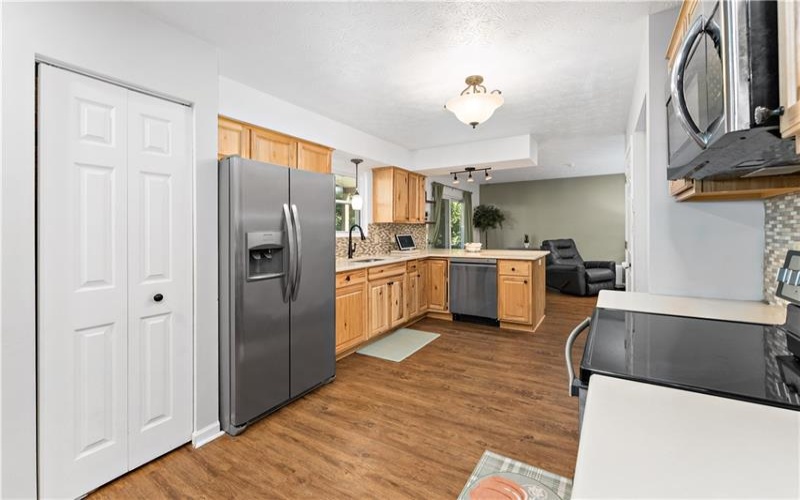 1344 Lucia Dr, Canonsburg, 15317, 4 Bedroom Bedrooms, 10 Room Rooms,2.1 BathroomBathrooms,Residential,For Sale,Lucia Dr,1776199