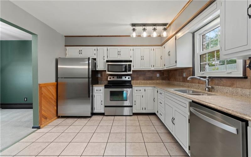 873 Quaker Church Rd, Perryopolis, 15473, 3 Bedroom Bedrooms, ,2.1 BathroomBathrooms,Residential,For Sale,Quaker Church Rd,1776508