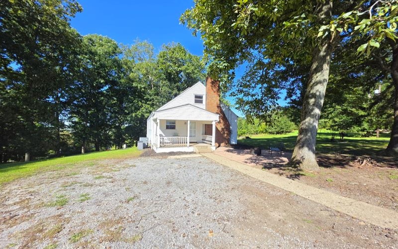 261 Old Scales Road, Washington, 15301, 4 Bedroom Bedrooms, 6 Room Rooms,1 BathroomBathrooms,Residential,For Sale,Old Scales Road,1777110