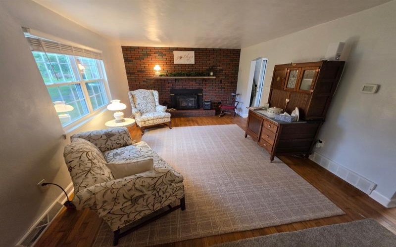 261 Old Scales Road, Washington, 15301, 4 Bedroom Bedrooms, 6 Room Rooms,1 BathroomBathrooms,Residential,For Sale,Old Scales Road,1777110