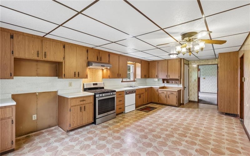 316 Orr, Apollo, 15613, 4 Bedroom Bedrooms, 9 Room Rooms,2.2 BathroomBathrooms,Residential,For Sale,Orr,1766080