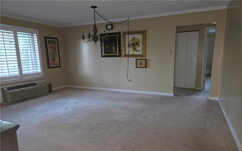 820 E Beau, Washington, 15301, 2 Bedroom Bedrooms, 5 Room Rooms,2 BathroomBathrooms,Residential,For Sale,E Beau,1776233