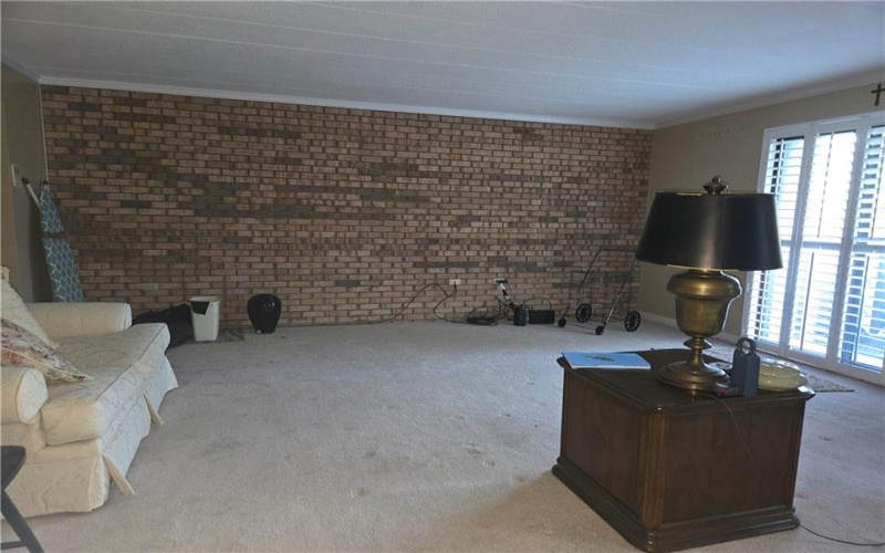 820 E Beau, Washington, 15301, 2 Bedroom Bedrooms, 5 Room Rooms,2 BathroomBathrooms,Residential,For Sale,E Beau,1776233