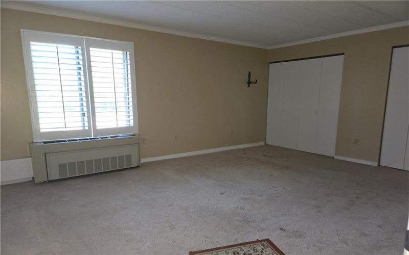 820 E Beau, Washington, 15301, 2 Bedroom Bedrooms, 5 Room Rooms,2 BathroomBathrooms,Residential,For Sale,E Beau,1776233
