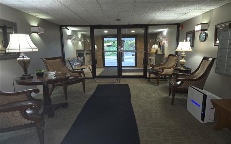 820 E Beau, Washington, 15301, 2 Bedroom Bedrooms, 5 Room Rooms,2 BathroomBathrooms,Residential,For Sale,E Beau,1776233