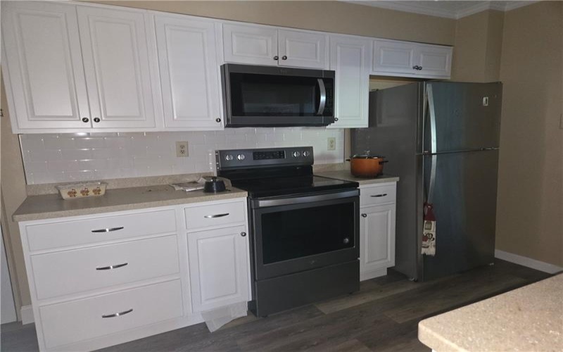 820 E Beau, Washington, 15301, 2 Bedroom Bedrooms, 5 Room Rooms,2 BathroomBathrooms,Residential,For Sale,E Beau,1776233