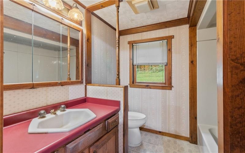 125 Fairview Church Rd, Graysville, 15337, 2 Bedroom Bedrooms, 6 Room Rooms,1 BathroomBathrooms,Residential,For Sale,Fairview Church Rd,1776727