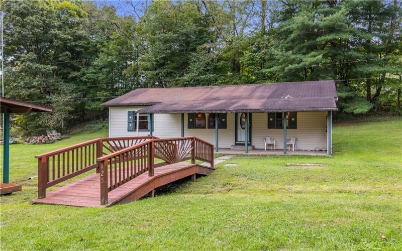 125 Fairview Church Rd, Graysville, 15337, 2 Bedroom Bedrooms, 6 Room Rooms,1 BathroomBathrooms,Residential,For Sale,Fairview Church Rd,1776727