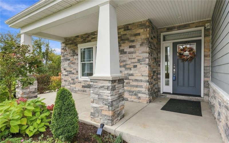 528 Harvest View Dr, Venetia, 15367, 5 Bedroom Bedrooms, 14 Room Rooms,3.1 BathroomBathrooms,Residential,For Sale,Harvest View Dr,1776739