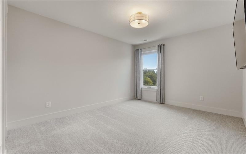 528 Harvest View Dr, Venetia, 15367, 5 Bedroom Bedrooms, 14 Room Rooms,3.1 BathroomBathrooms,Residential,For Sale,Harvest View Dr,1776739