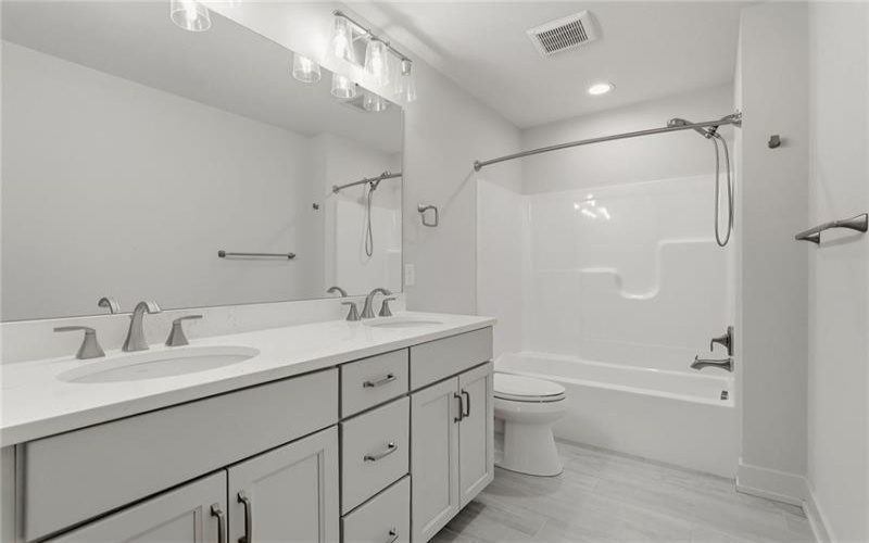 528 Harvest View Dr, Venetia, 15367, 5 Bedroom Bedrooms, 14 Room Rooms,3.1 BathroomBathrooms,Residential,For Sale,Harvest View Dr,1776739