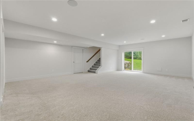 528 Harvest View Dr, Venetia, 15367, 5 Bedroom Bedrooms, 14 Room Rooms,3.1 BathroomBathrooms,Residential,For Sale,Harvest View Dr,1776739