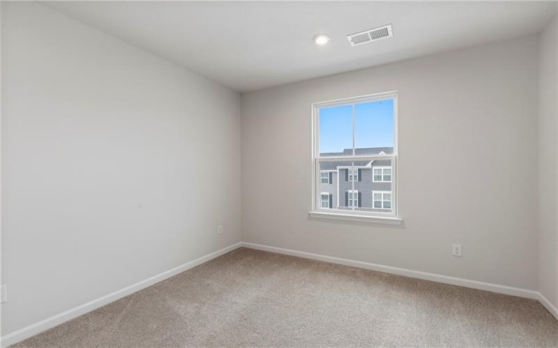 207 Yellowwood Ct, Washington, 15301, 3 Bedroom Bedrooms, 5 Room Rooms,2.1 BathroomBathrooms,Residential,For Sale,Yellowwood Ct,1776832