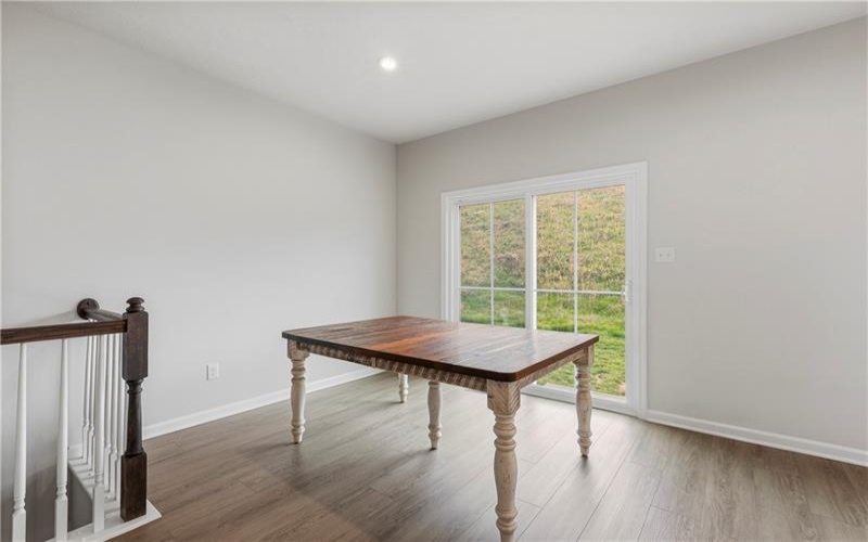 207 Yellowwood Ct, Washington, 15301, 3 Bedroom Bedrooms, 5 Room Rooms,2.1 BathroomBathrooms,Residential,For Sale,Yellowwood Ct,1776832