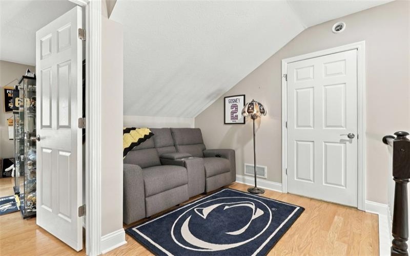 154 Rifgon Dr, Canonsburg, 15317, 3 Bedroom Bedrooms, 6 Room Rooms,2.1 BathroomBathrooms,Residential,For Sale,Rifgon Dr,1776971