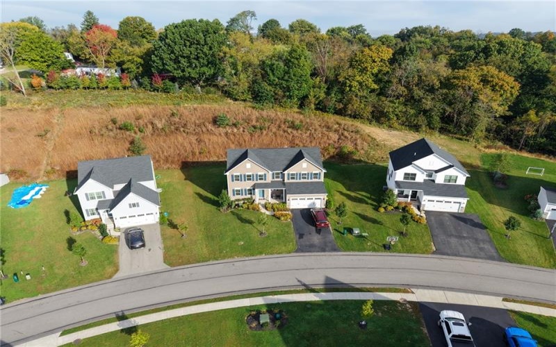 405 Creekside Ct, Eighty Four, 15330, 5 Bedroom Bedrooms, 11 Room Rooms,2.1 BathroomBathrooms,Residential,For Sale,Creekside Ct,1776988
