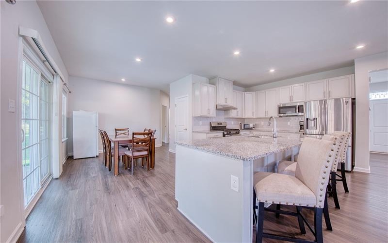 405 Creekside Ct, Eighty Four, 15330, 5 Bedroom Bedrooms, 11 Room Rooms,2.1 BathroomBathrooms,Residential,For Sale,Creekside Ct,1776988