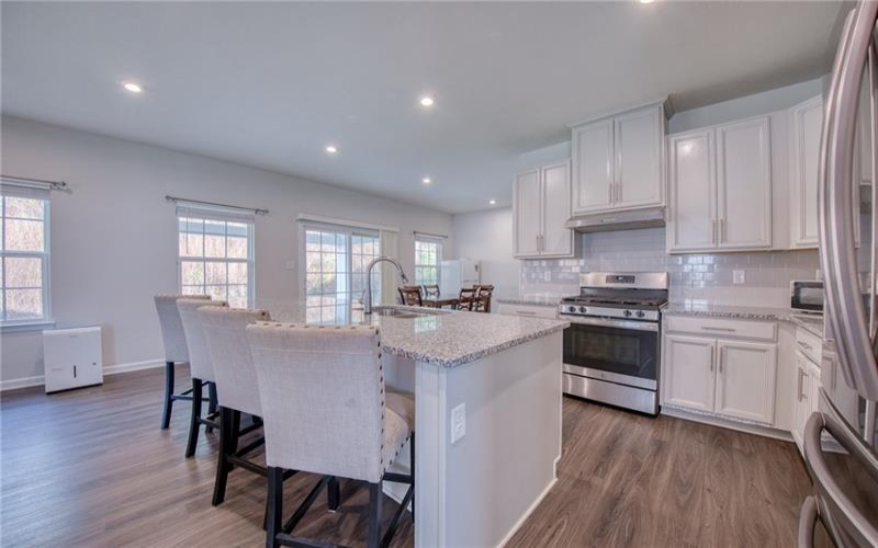 405 Creekside Ct, Eighty Four, 15330, 5 Bedroom Bedrooms, 11 Room Rooms,2.1 BathroomBathrooms,Residential,For Sale,Creekside Ct,1776988