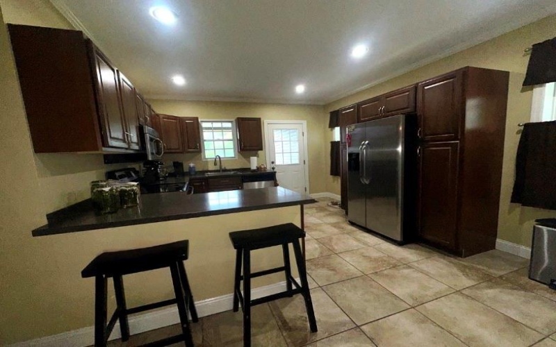 209 Wayne St, Claysville, 15323, 3 Bedroom Bedrooms, ,1 BathroomBathrooms,Residential,For Sale,Wayne St,1777091