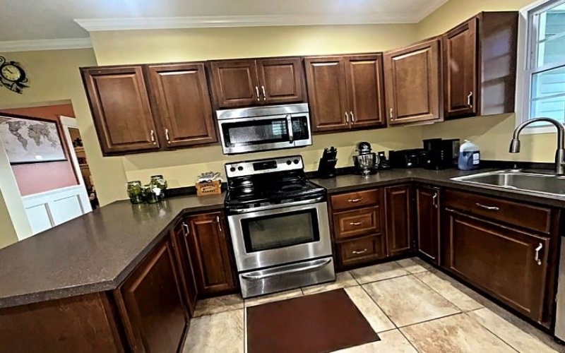 209 Wayne St, Claysville, 15323, 3 Bedroom Bedrooms, ,1 BathroomBathrooms,Residential,For Sale,Wayne St,1777091