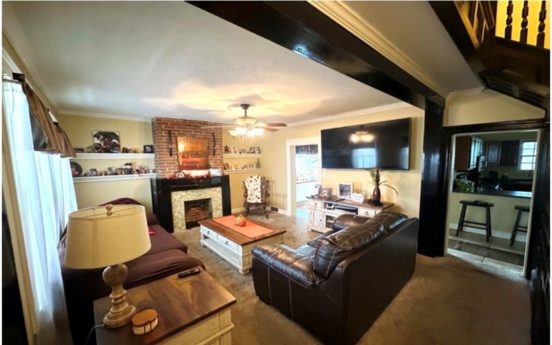 209 Wayne St, Claysville, 15323, 3 Bedroom Bedrooms, ,1 BathroomBathrooms,Residential,For Sale,Wayne St,1777091