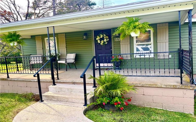 159 Hopwood Fairchance Rd, Hopwood, 15445, 2 Bedroom Bedrooms, 7 Room Rooms,2 BathroomBathrooms,Residential,For Sale,Hopwood Fairchance Rd,1777204